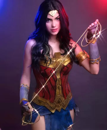 Wonder Woman cosplay by Kami Ferreira
