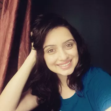 Shruti Marathe Marathi TV Actress 44 | DreamPirates