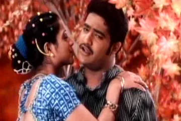 Nee navvula song Lyrics in Telugu & English | Aadi Movie Lyrics